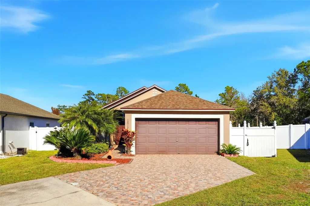 10517 Rocking A Run Orlando FL 32825