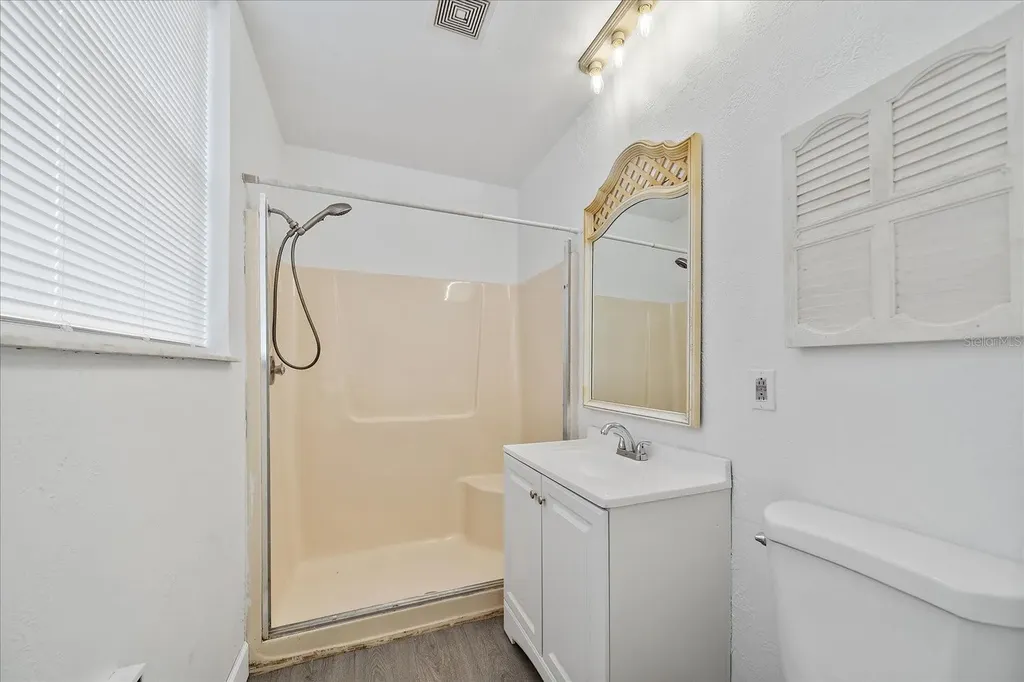 4804 30th Street W Bradenton FL 34207