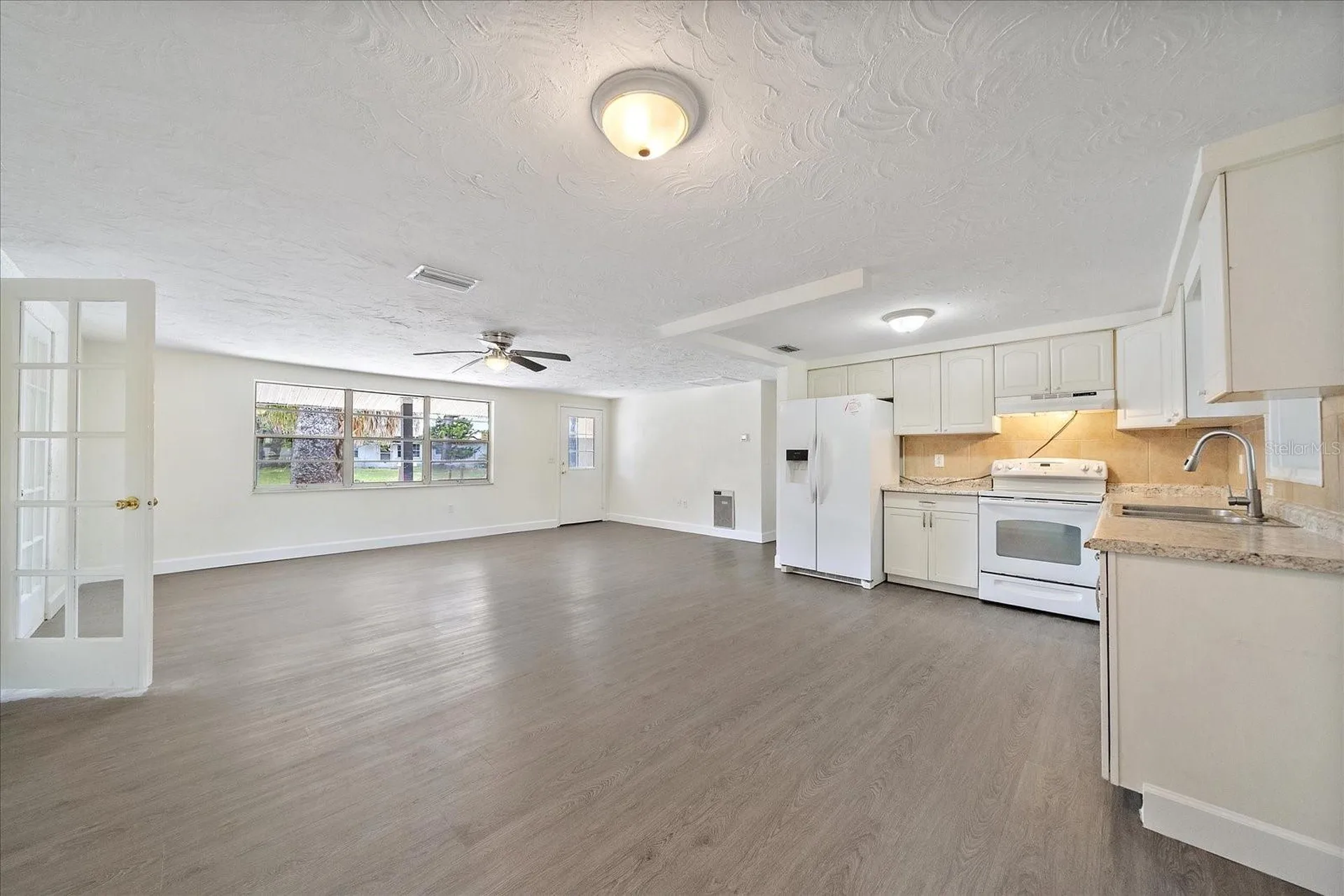 4804 30th Street W Bradenton FL 34207