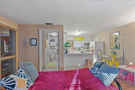 4804 30th Street W Bradenton FL 34207