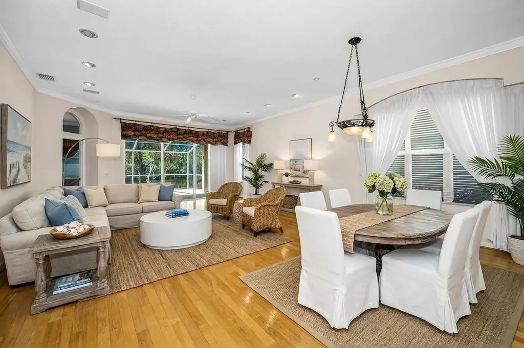 4738 Pebble Brook Drive Oldsmar FL 34677