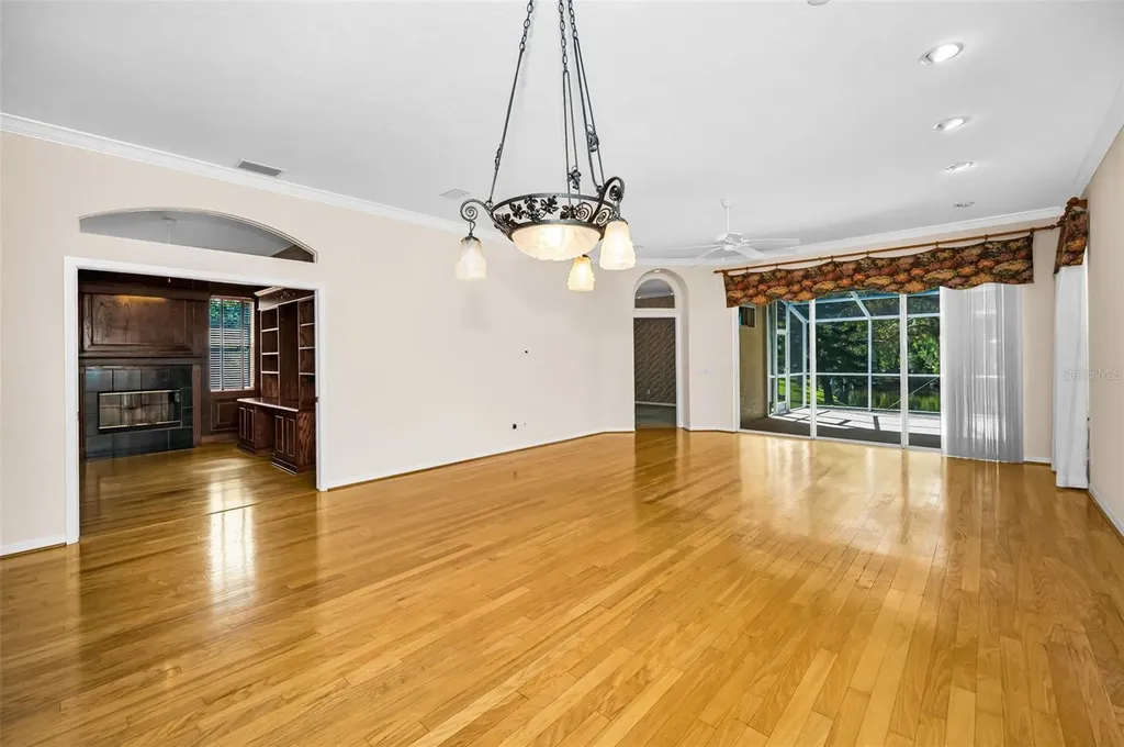 4738 Pebble Brook Drive Oldsmar FL 34677