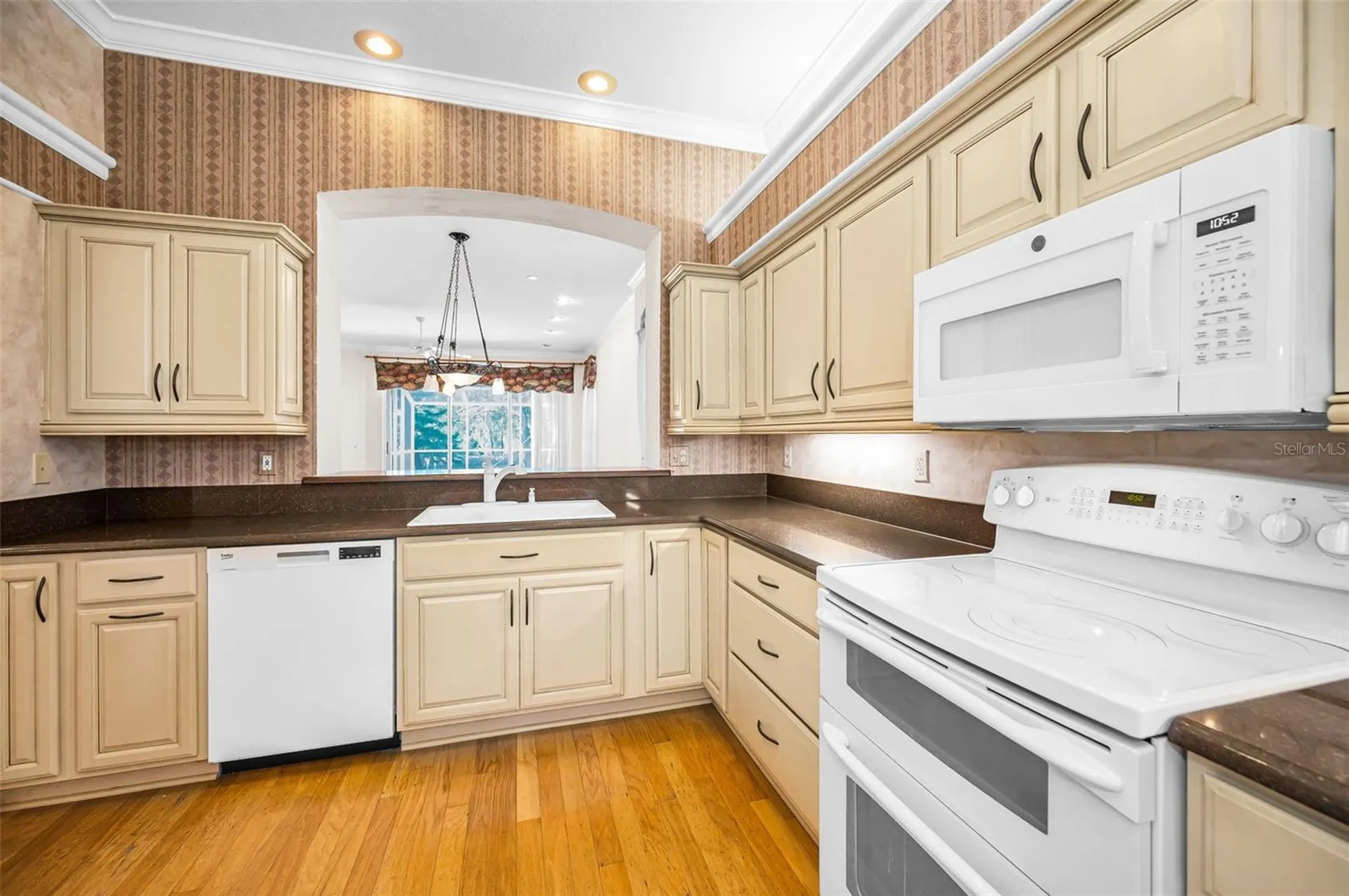 4738 Pebble Brook Drive Oldsmar FL 34677