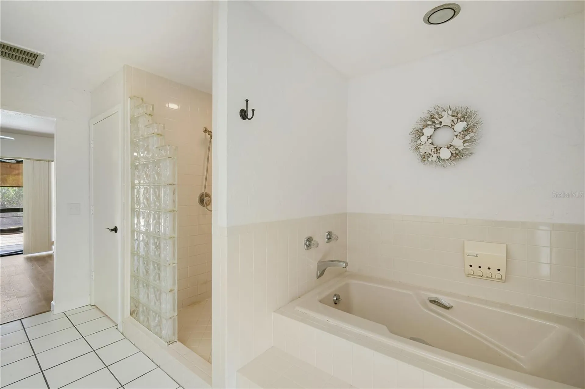 109 Holly Tree Lane Brandon FL 33511