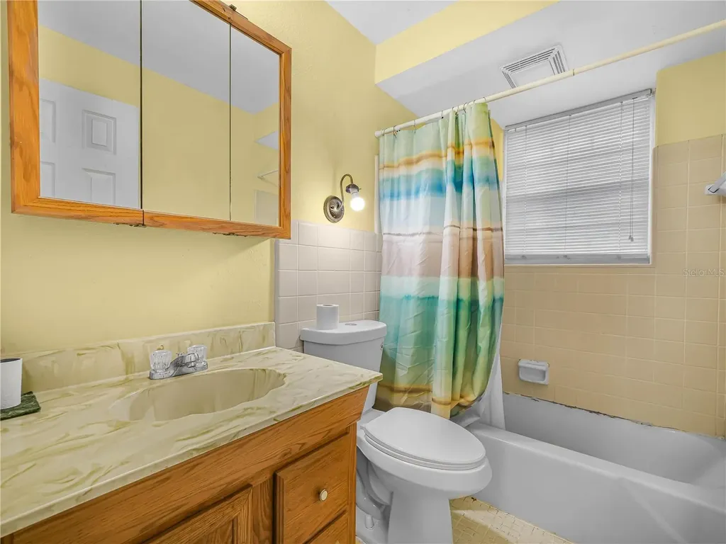 129 Lake Otis Road SE Winter Haven FL 33884