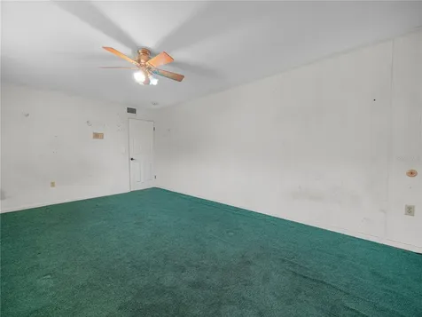 129 Lake Otis Road SE Winter Haven FL 33884