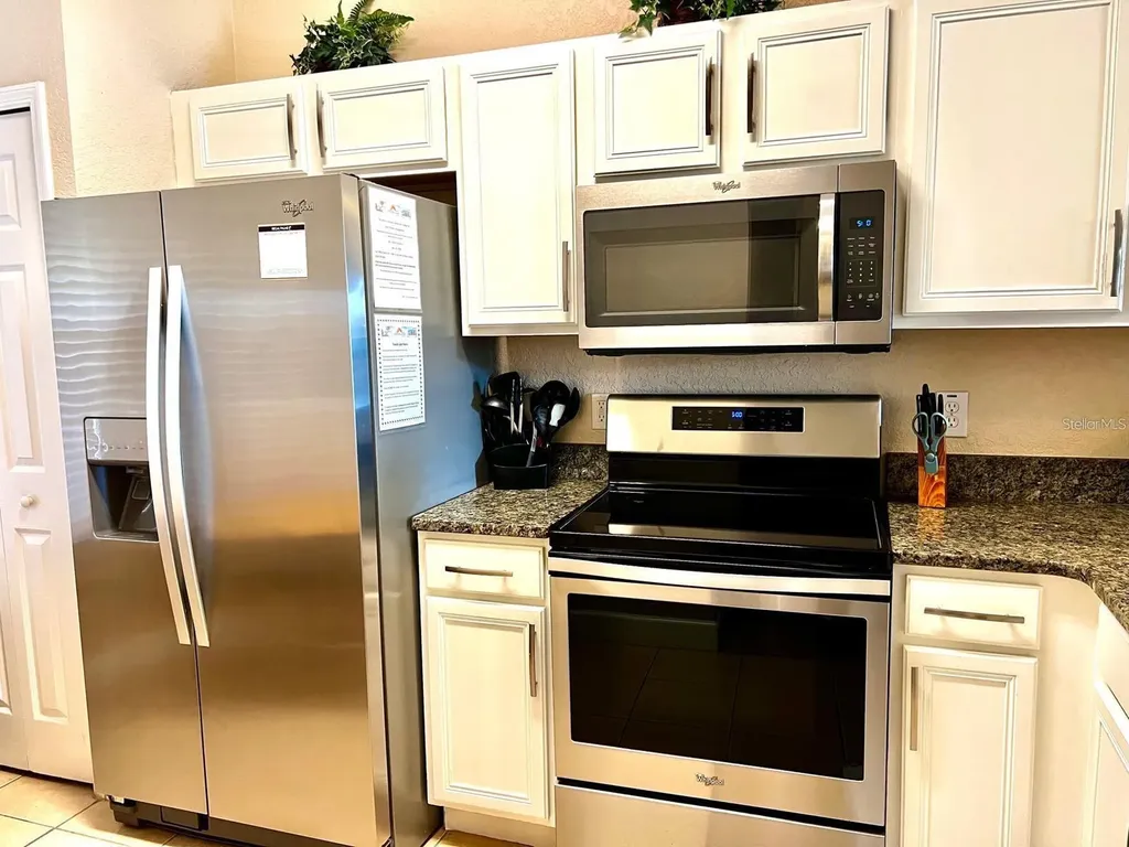 705 La Mirage Street Davenport FL 33897