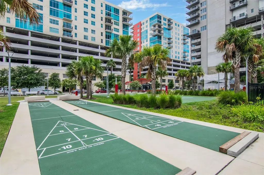 1208 E Kennedy Tampa FL 33602