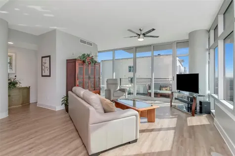 1208 E Kennedy Tampa FL 33602