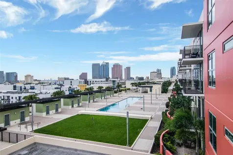 1208 E Kennedy Tampa FL 33602