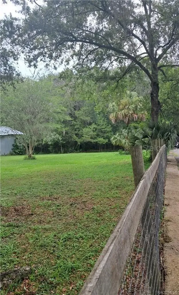 130TH Street Belleview FL 34420