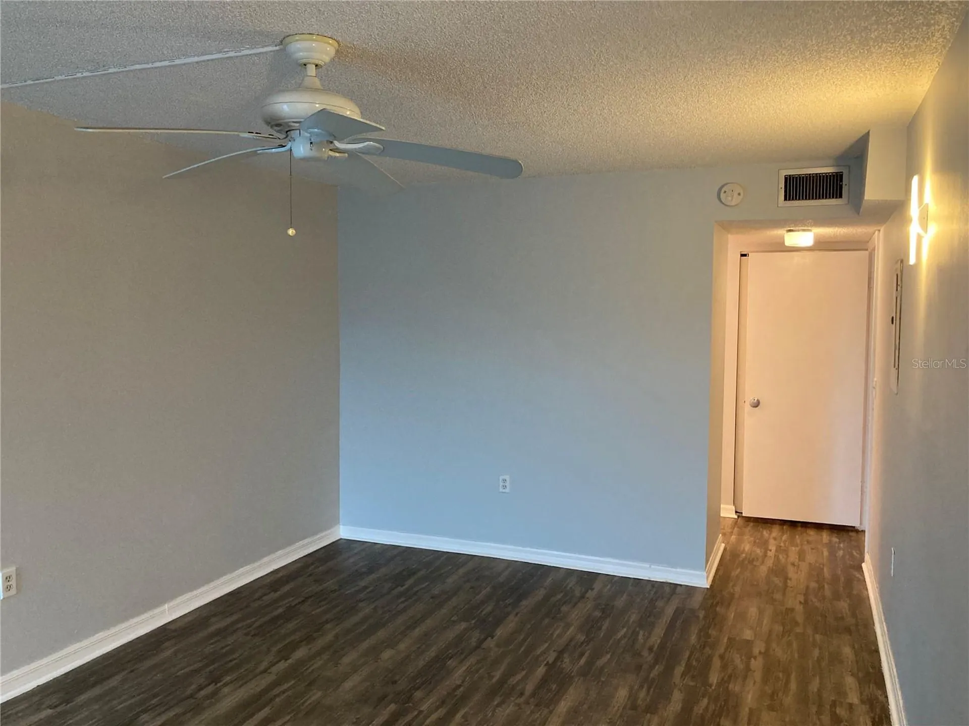4908 38th Way S St Petersburg FL 33711