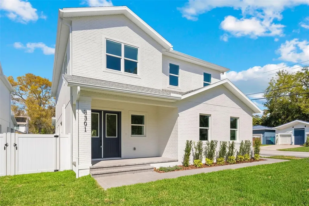 3301 W Iowa Tampa FL 33611