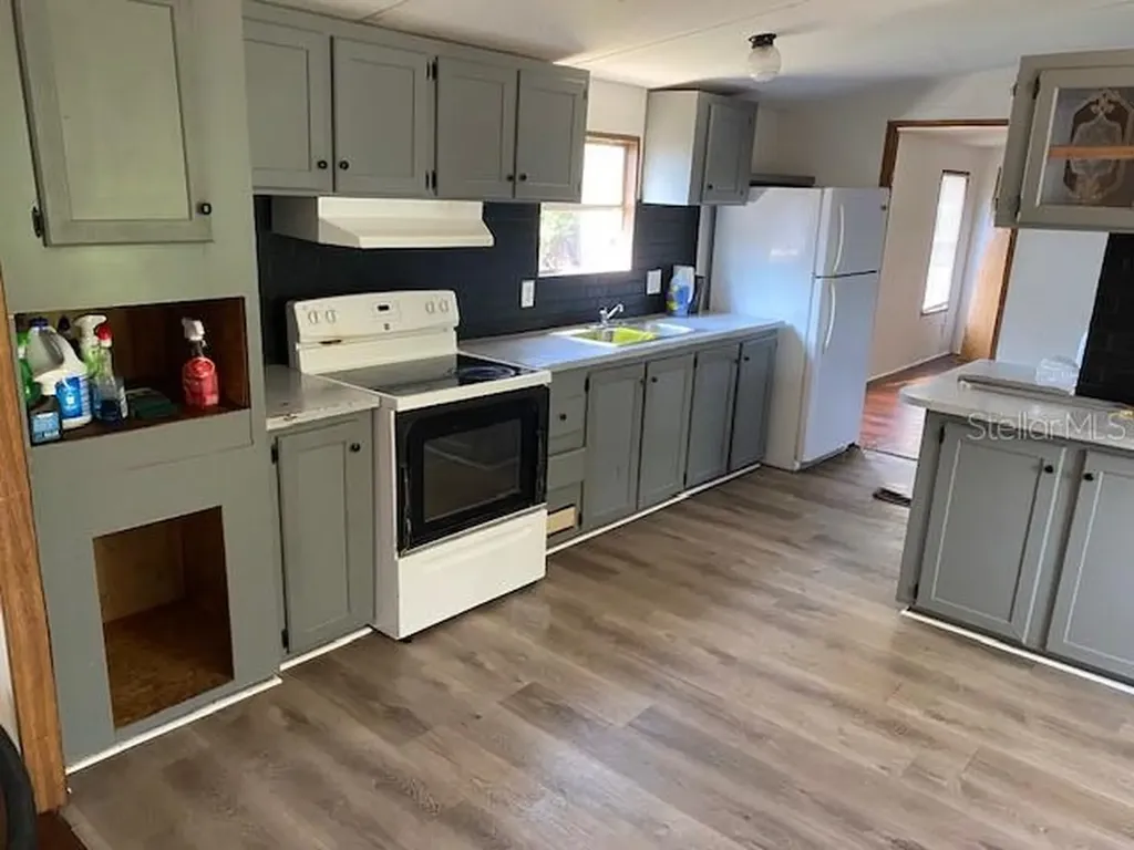 8631 Padget Street Hudson FL 34667