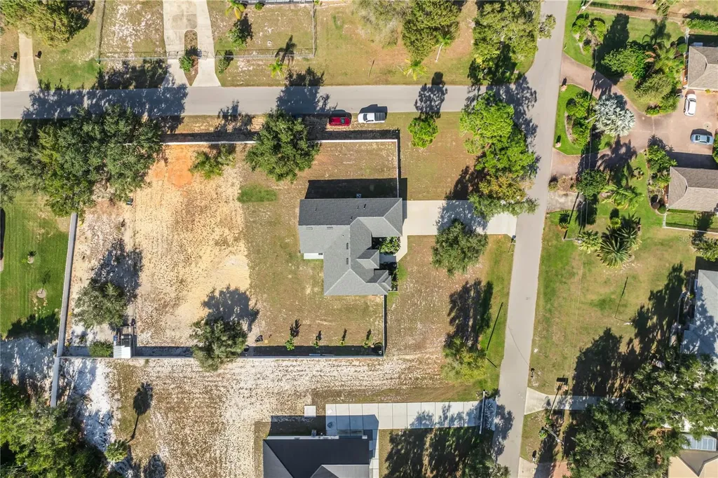2502 Lake Front Drive Lake Wales FL 33898
