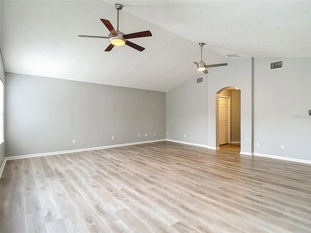 8521 Bramwell Way Tampa FL 33647