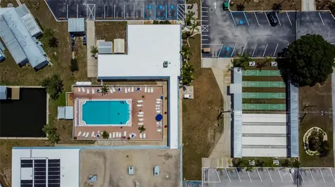 175 N Saint Thomas Circle Apollo Beach FL 33572