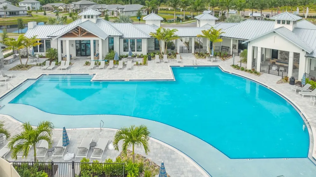 17543 Savory Mist Circle Bradenton FL 34211