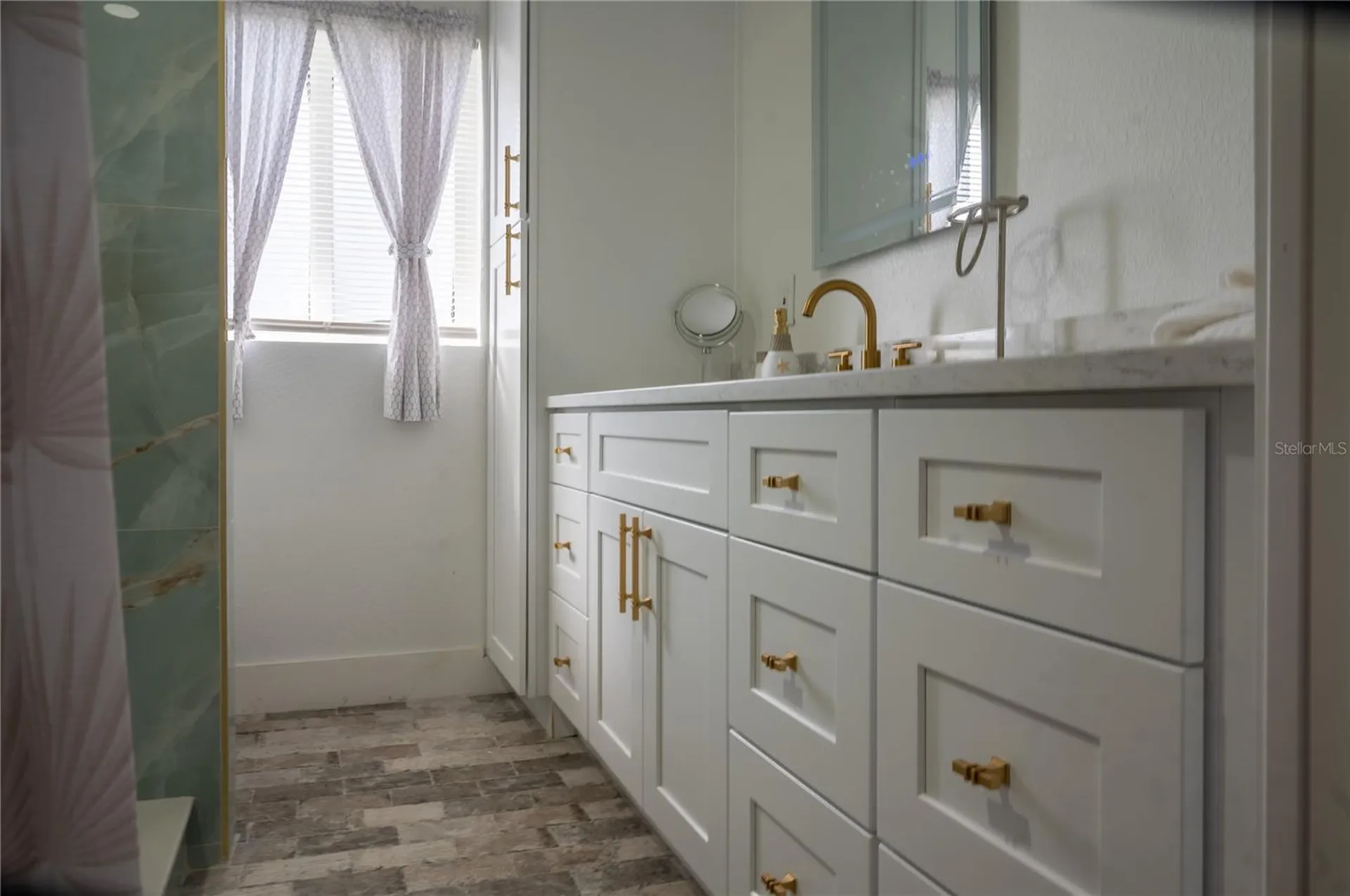 6613 Blue Heron Drive S St Petersburg FL 33707