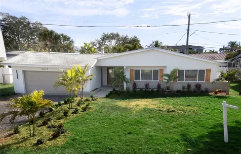 6613 Blue Heron Drive S St Petersburg FL 33707