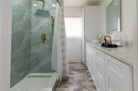 6613 Blue Heron Drive S St Petersburg FL 33707