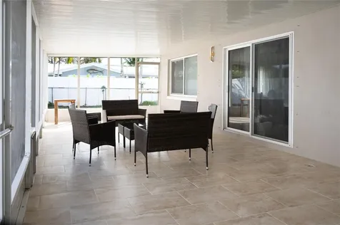 6613 Blue Heron Drive S St Petersburg FL 33707