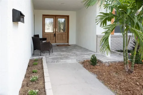 6613 Blue Heron Drive S St Petersburg FL 33707