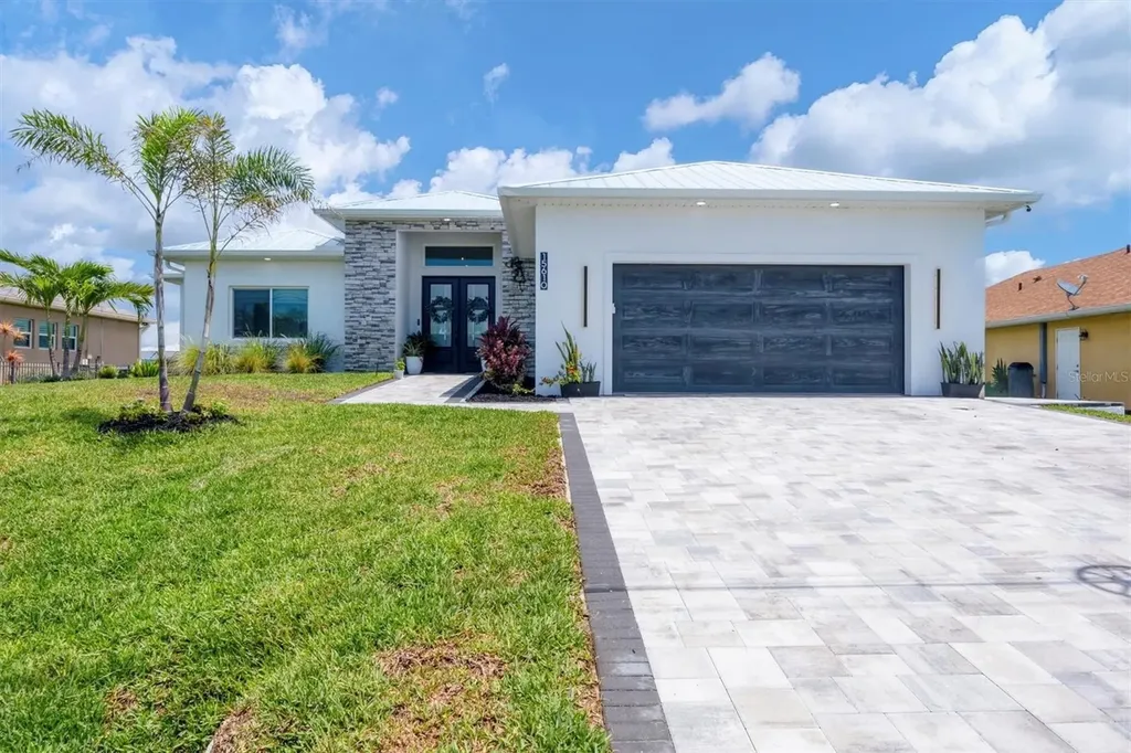 15610 Staunton Circle Port Charlotte FL 33981