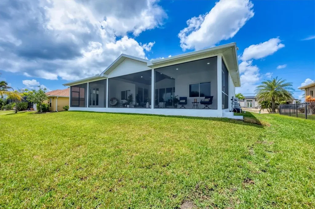 15610 Staunton Circle Port Charlotte FL 33981