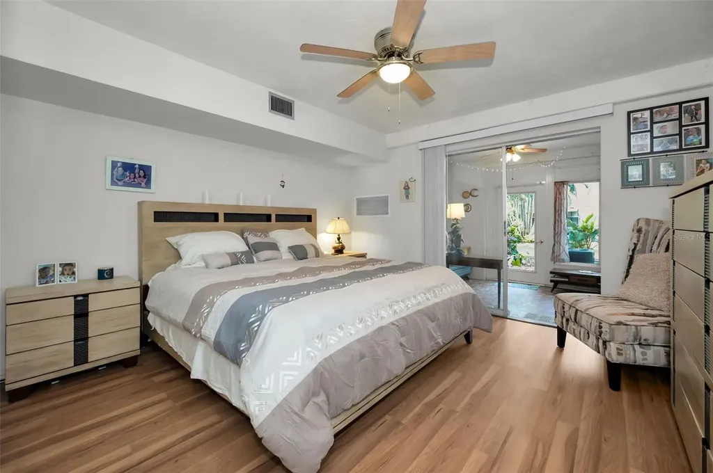 4325 58th Way N Kenneth City FL 33709