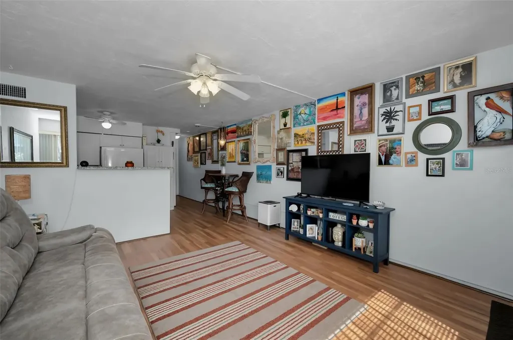 4325 58th Way N Kenneth City FL 33709