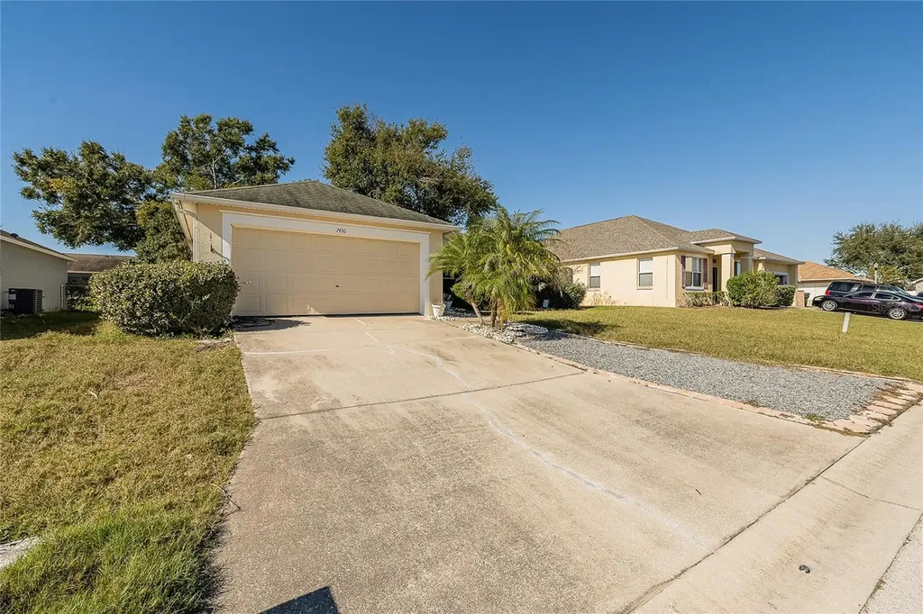 7436 Loblolly Avenue Lakeland FL 33810