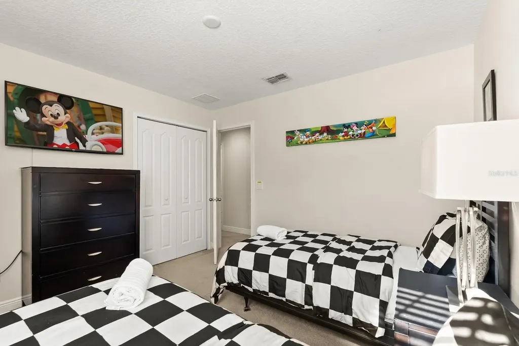 8193 Roseville Boulevard Davenport FL 33896