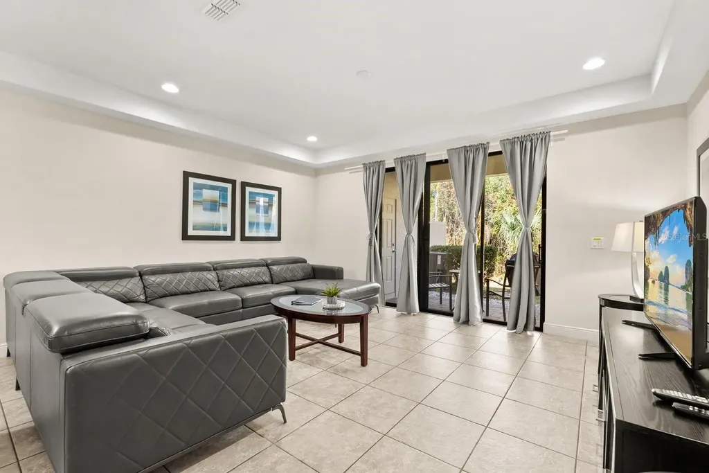 8193 Roseville Boulevard Davenport FL 33896