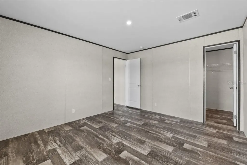 11975 NE 227th Place Fort Mc Coy FL 32134