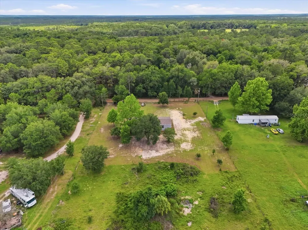11975 NE 227th Place Fort Mc Coy FL 32134
