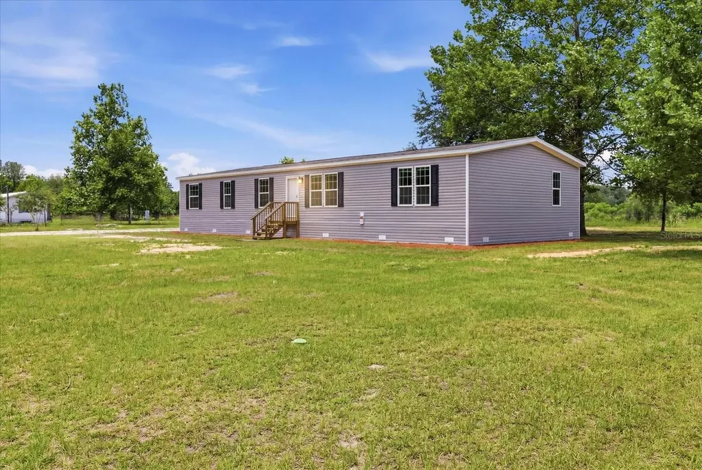 11975 NE 227th Place Fort Mc Coy FL 32134