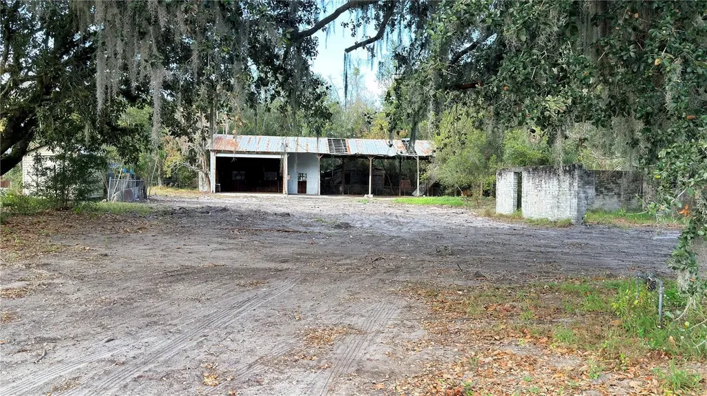 11 7th Street SE Fort Meade FL 33841