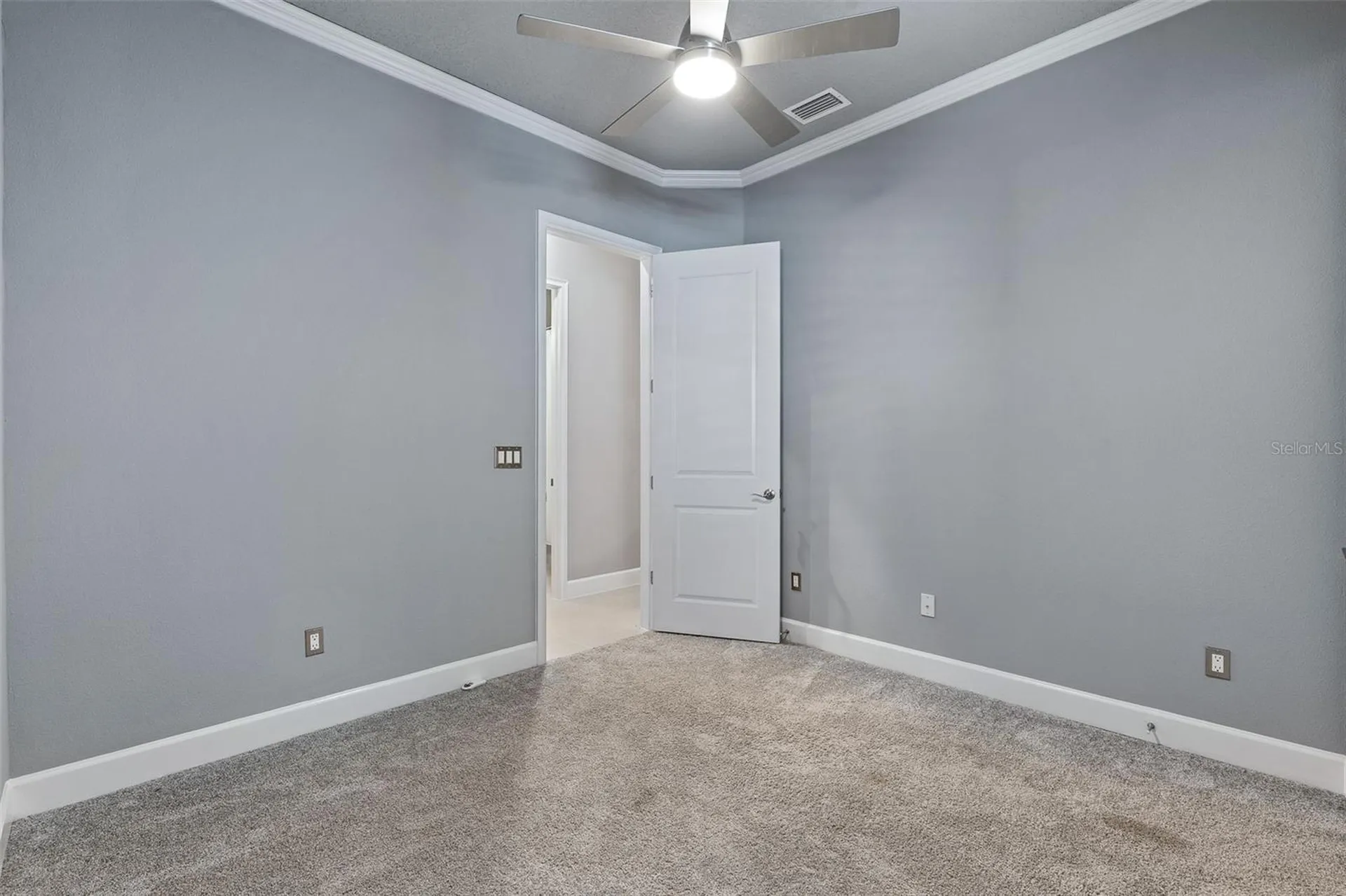 831 Pinewood Drive Ormond Beach FL 32174