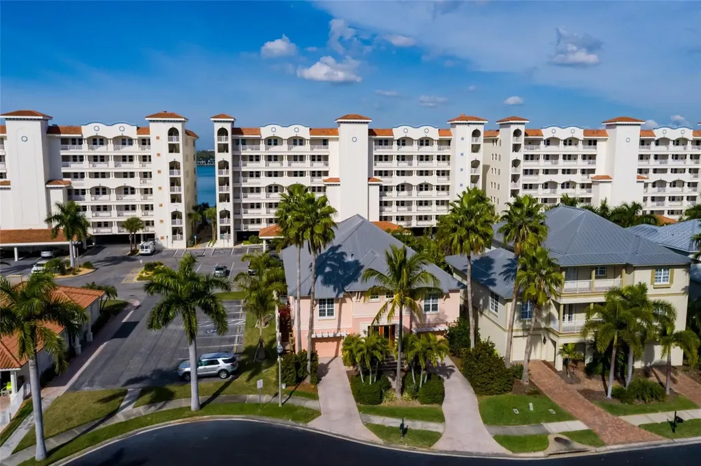 102 Wimbledon Court Redington Shores FL 33708