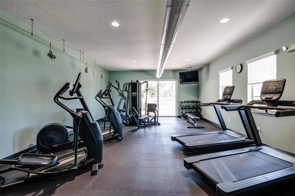 102 Wimbledon Court Redington Shores FL 33708