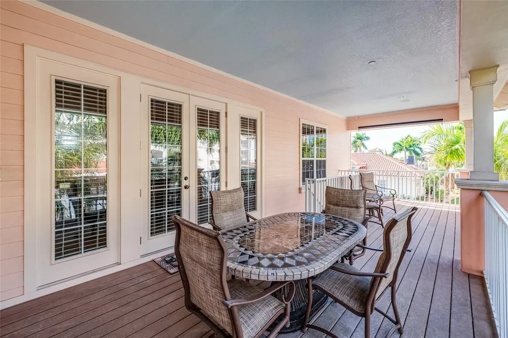 102 Wimbledon Court Redington Shores FL 33708