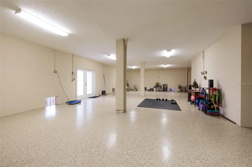 102 Wimbledon Court Redington Shores FL 33708