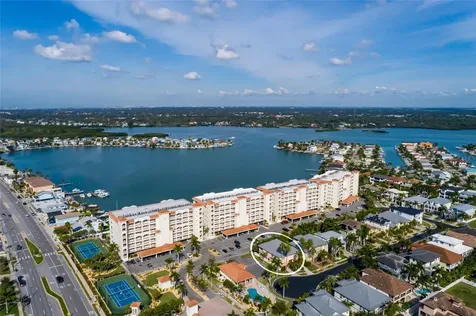 102 Wimbledon Court Redington Shores FL 33708