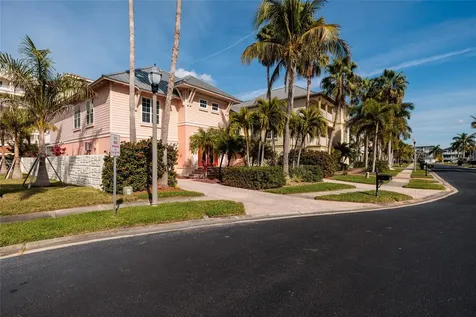 102 Wimbledon Court Redington Shores FL 33708