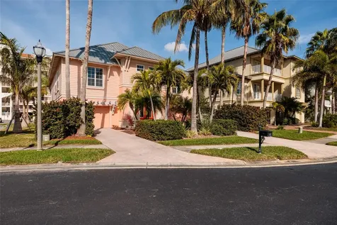 102 Wimbledon Court Redington Shores FL 33708