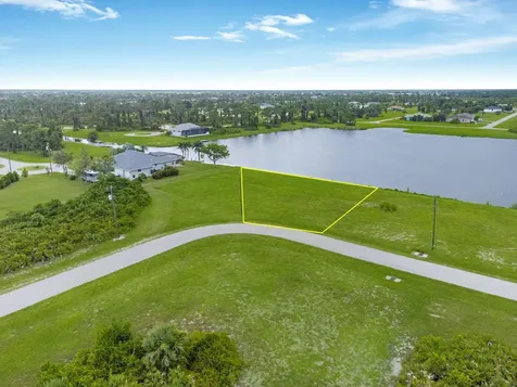 24 Windward Lane Placida FL 33946