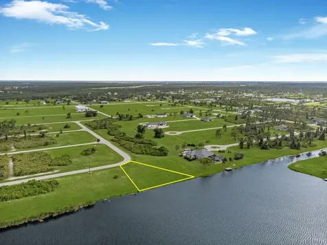 24 Windward Lane Placida FL 33946