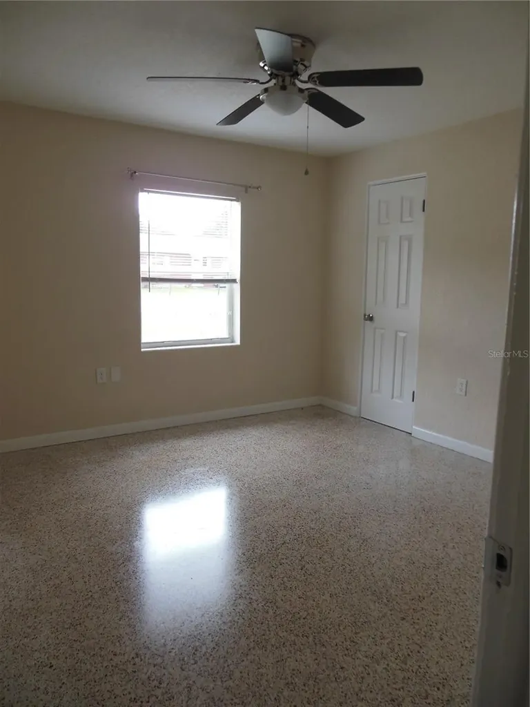 1729 Pine Avenue Deland FL 32724