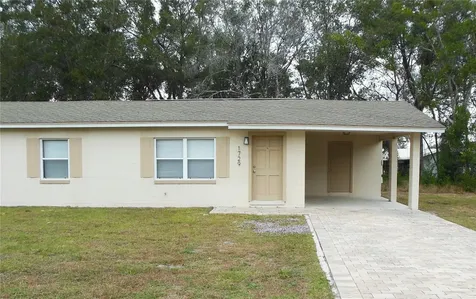 1729 Pine Avenue Deland FL 32724